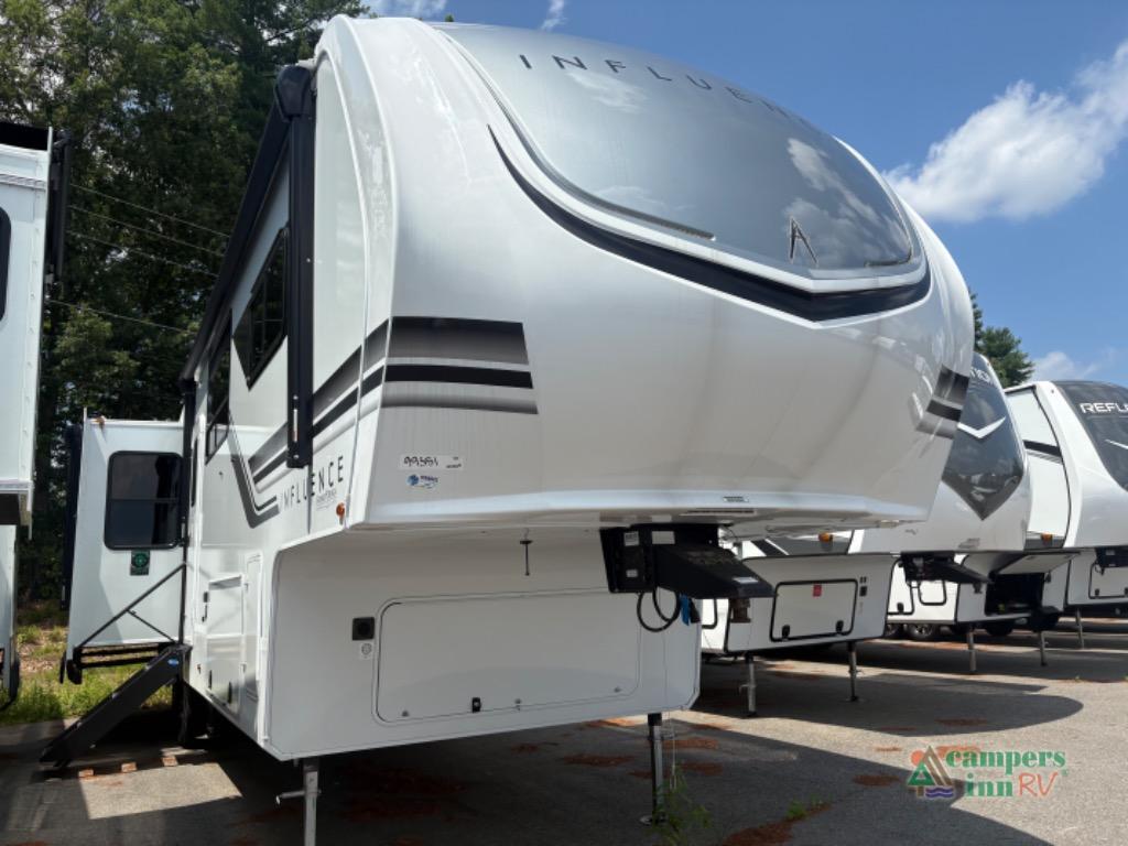 2025 Grand Design Influence 3203GK in merrimack NH