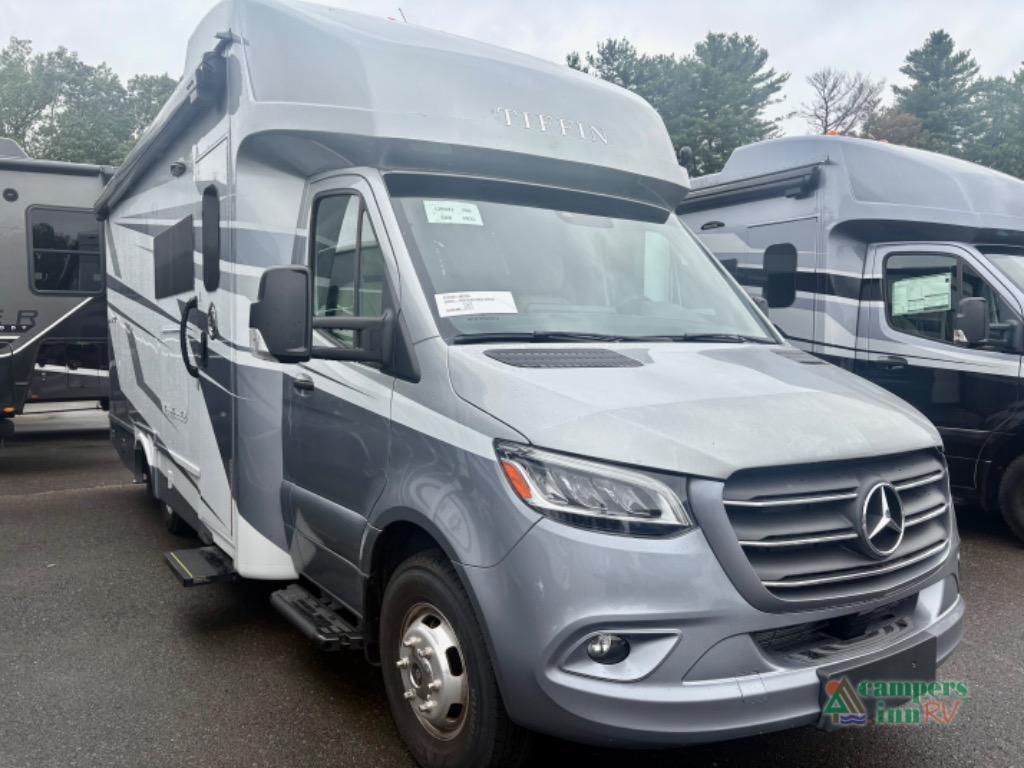 2025 Tiffin Motorhomes Wayfarer 25 XRW in merrimack NH