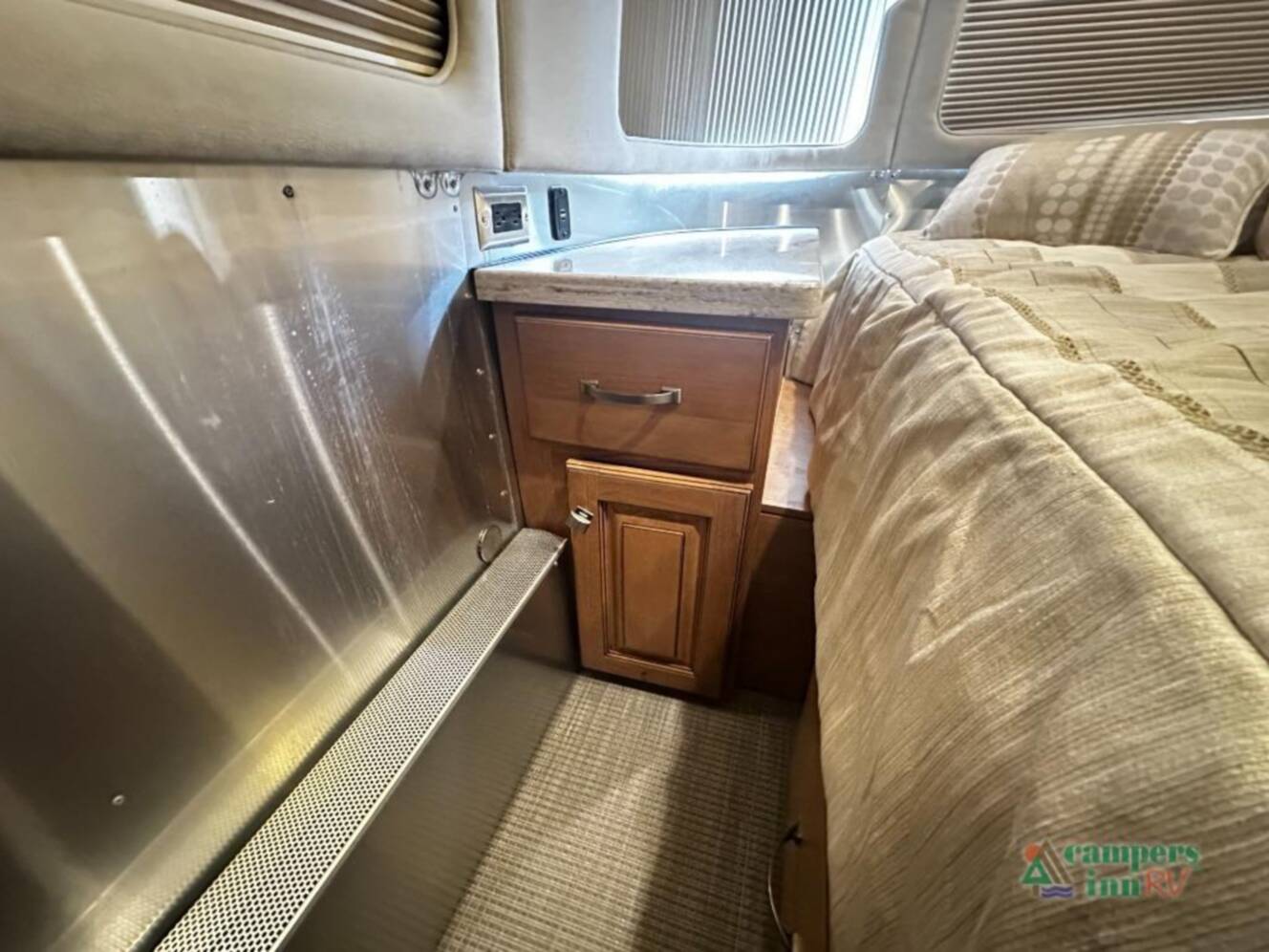 A photo of this 2017 Airstream Classic 30FQB