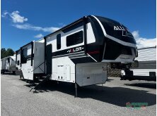 2026 Alliance RV Valor 44V14 Review image
