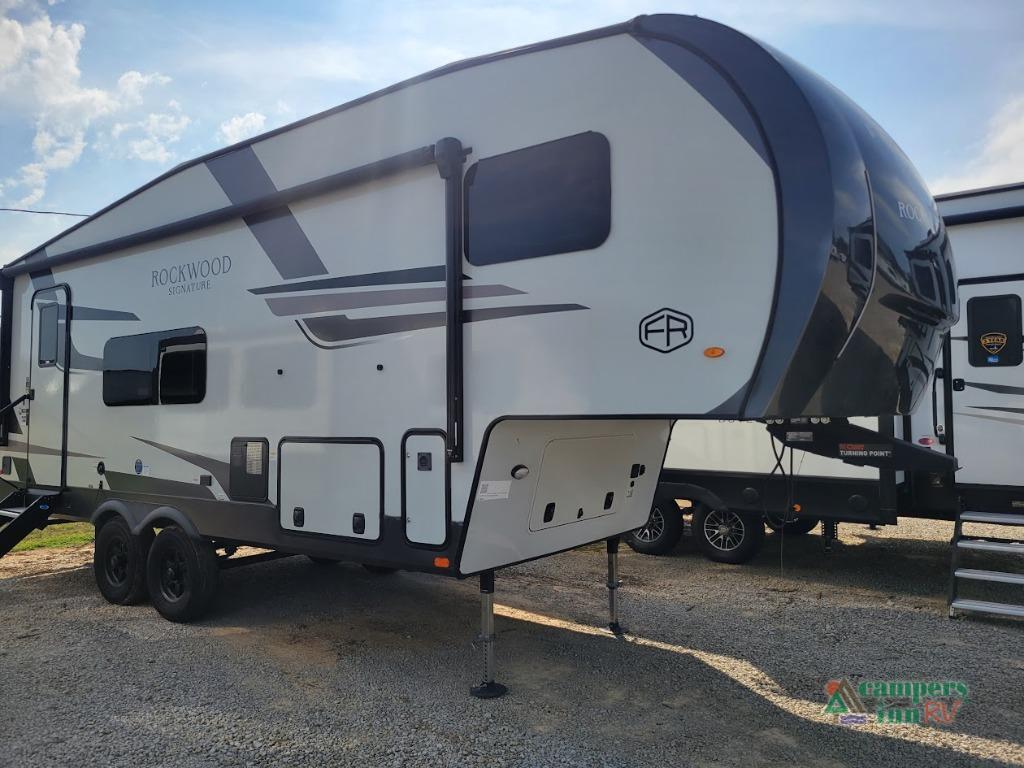 2025 Forest River Rv Rockwood Signature 282RK in lebanon junction KY