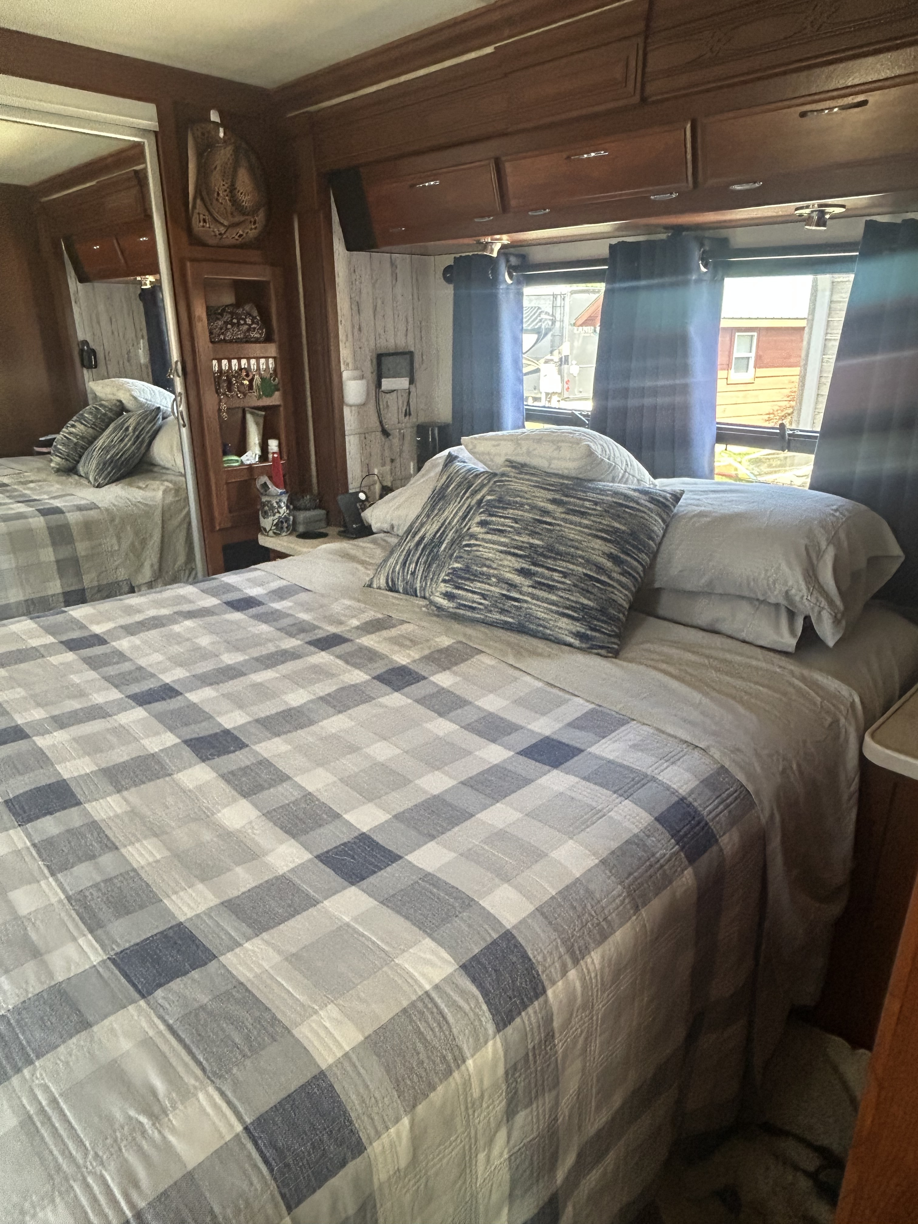 2007 Fleetwood EXPEDITION 38L in blairsville GA