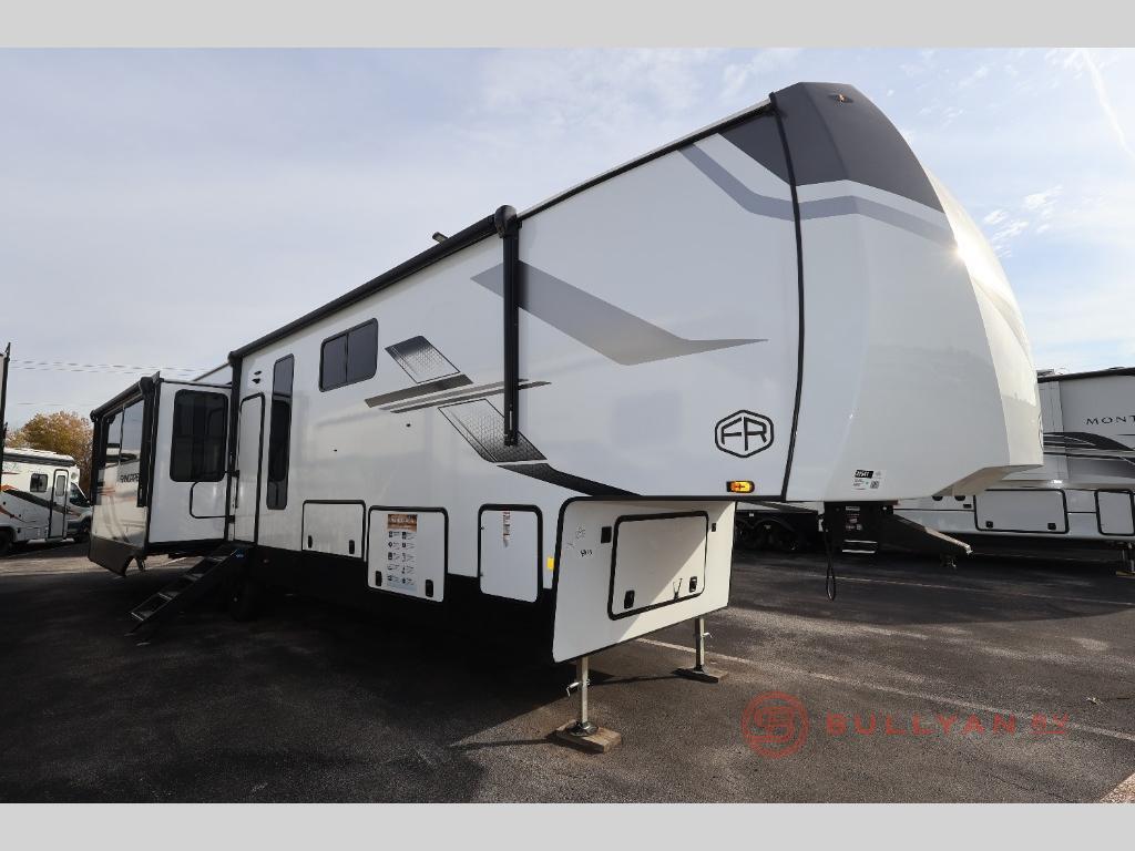 2026 Forest River Rv Sandpiper 3900HBLR in duluth MN