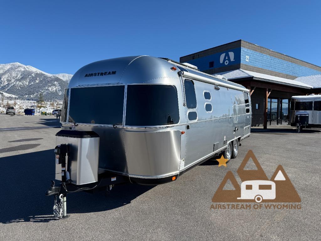 2026 Airstream Classic 28RB Twin in etna WY