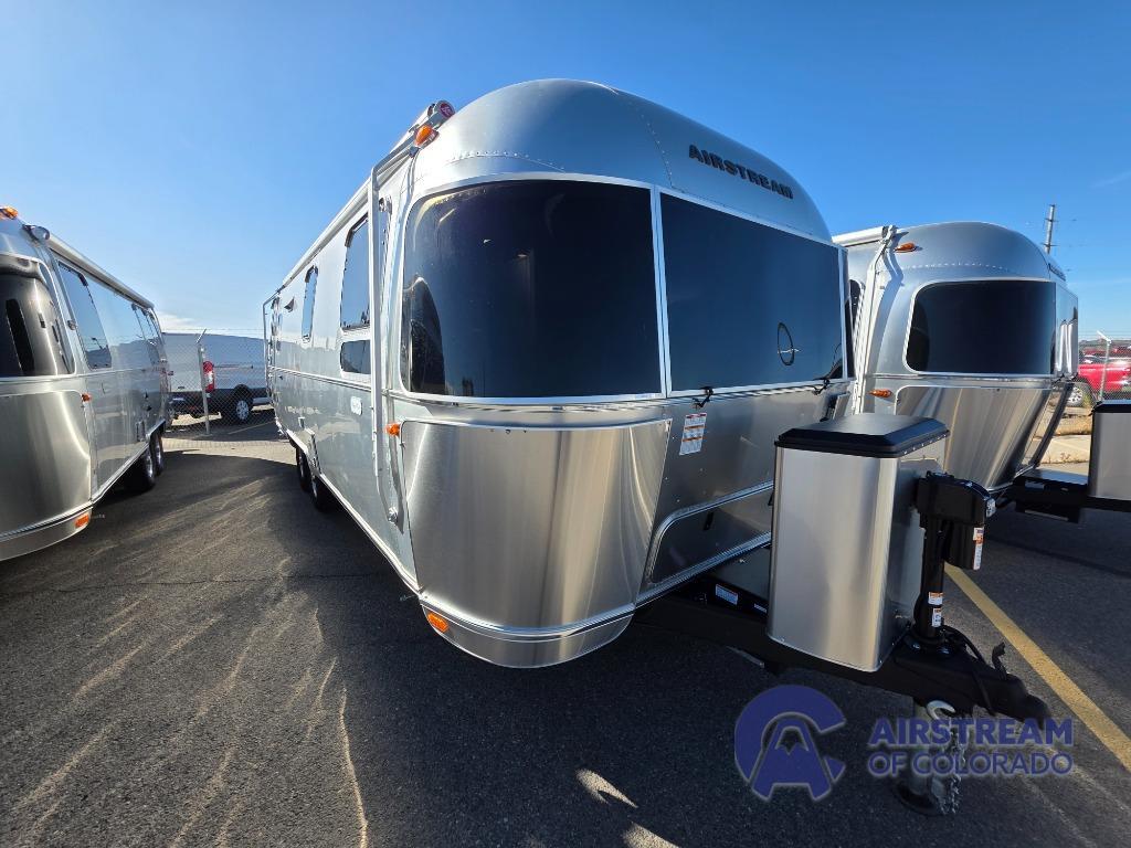2026 Airstream Flying Cloud 27FB Queen in denver CO