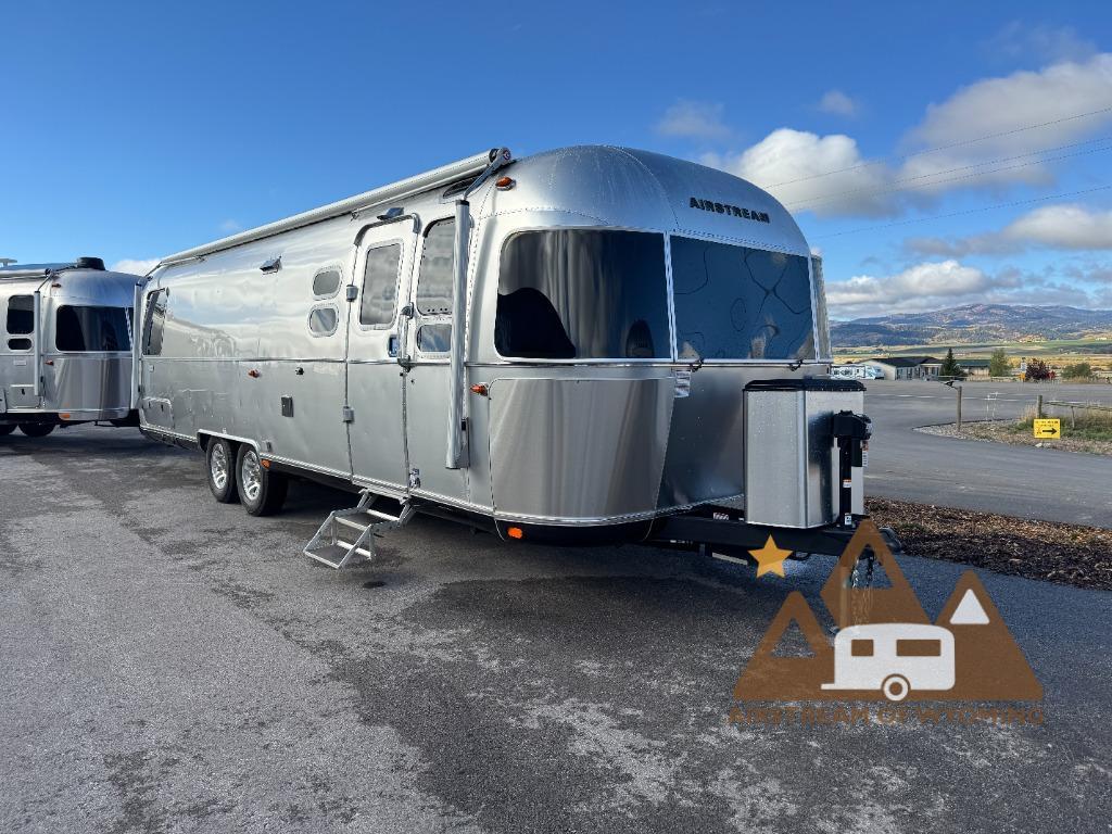 2026 Airstream Classic 30RB Twin in etna WY