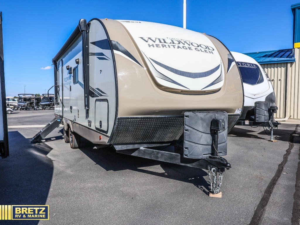 2022 Forest River Rv Wildwood Heritage Glen Hyper-Lyte 22RBHL in billings MT