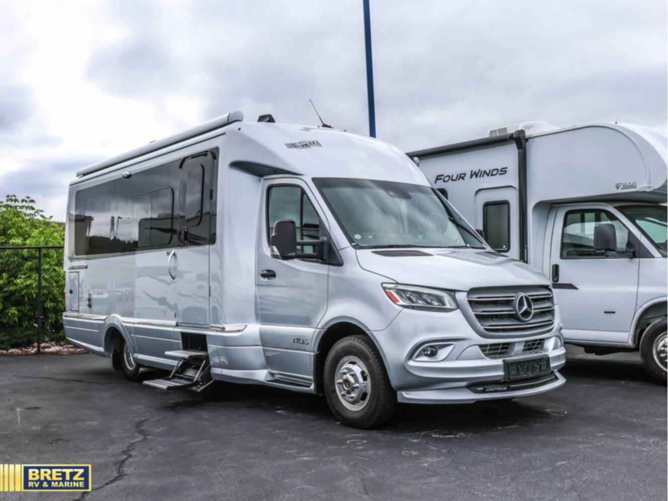 A photo of this 2022 Airstream Atlas Murphy Suite