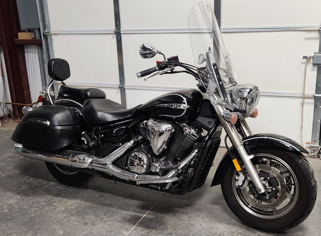 Cyleto Bremsbeläge Vorne Für Yamaha XVS1300 – Halbmetallisch, 93,8 X 40,3 X 9,8 Mm (passend Für V-Star, Midnight Star)