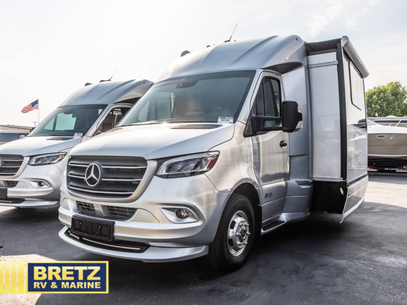 A photo of this 2022 Airstream Atlas Murphy Suite