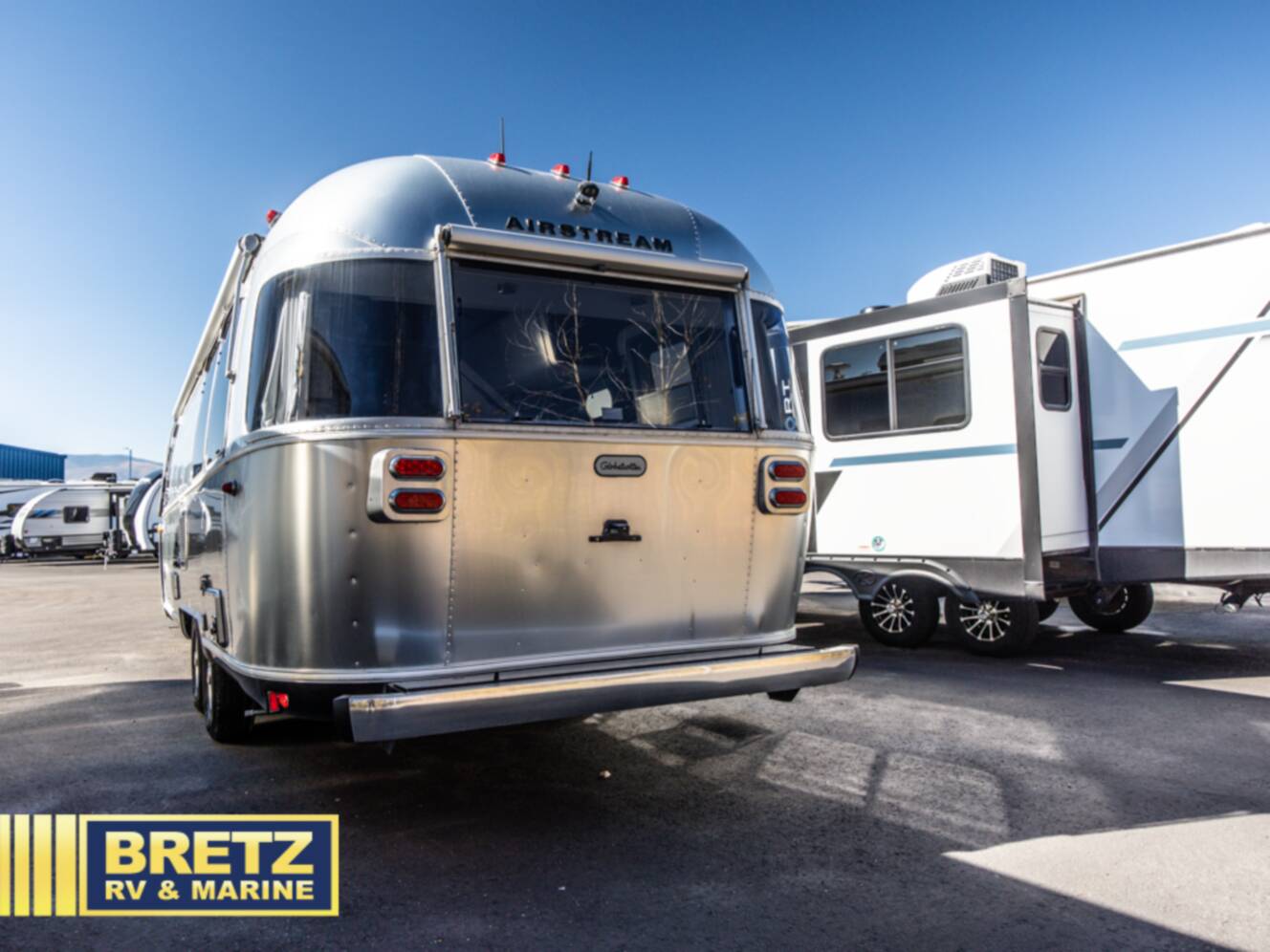 A photo of this 2020 Airstream Flying Cloud 25FB