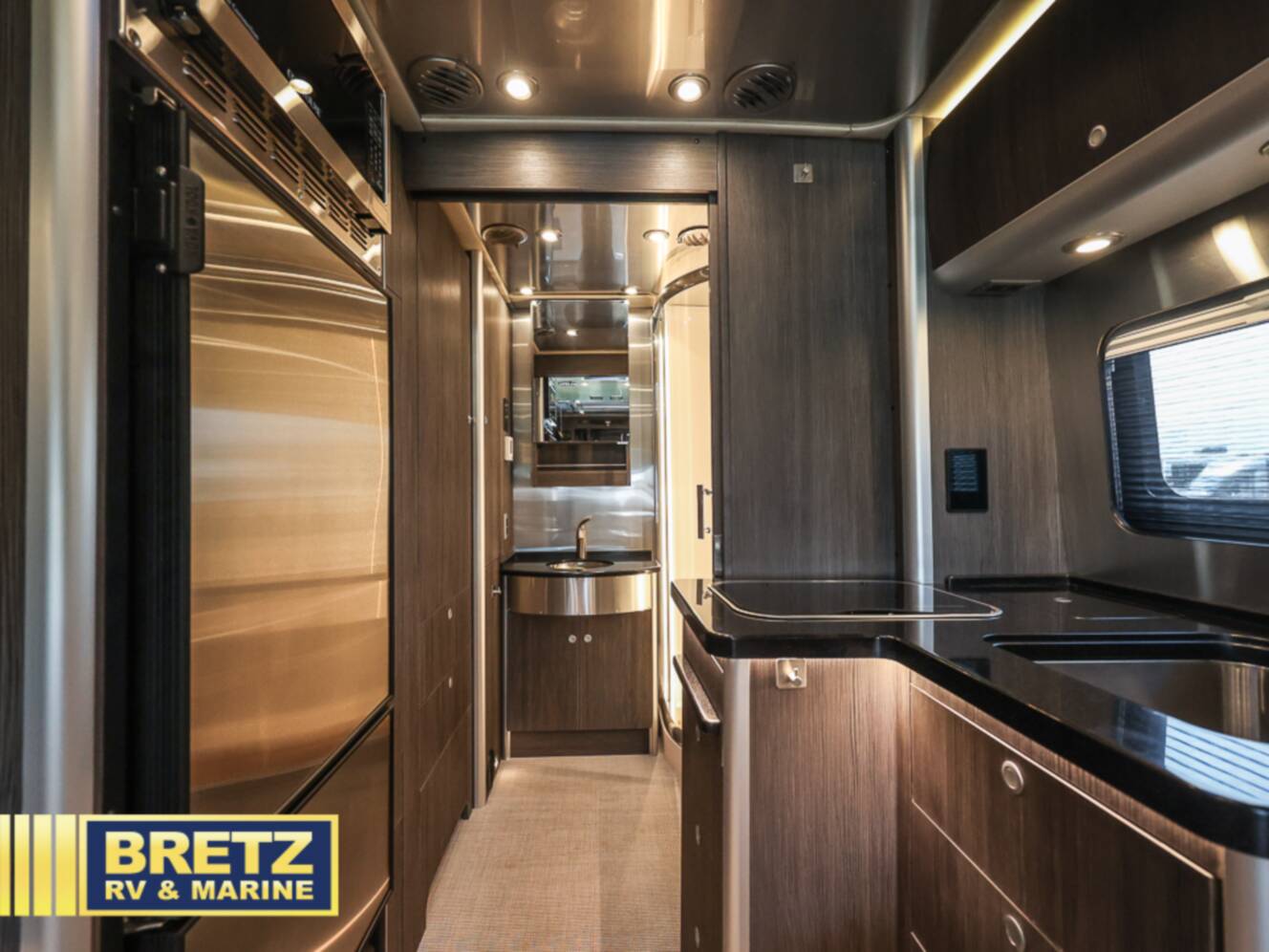 A photo of this 2022 Airstream Atlas Murphy Suite