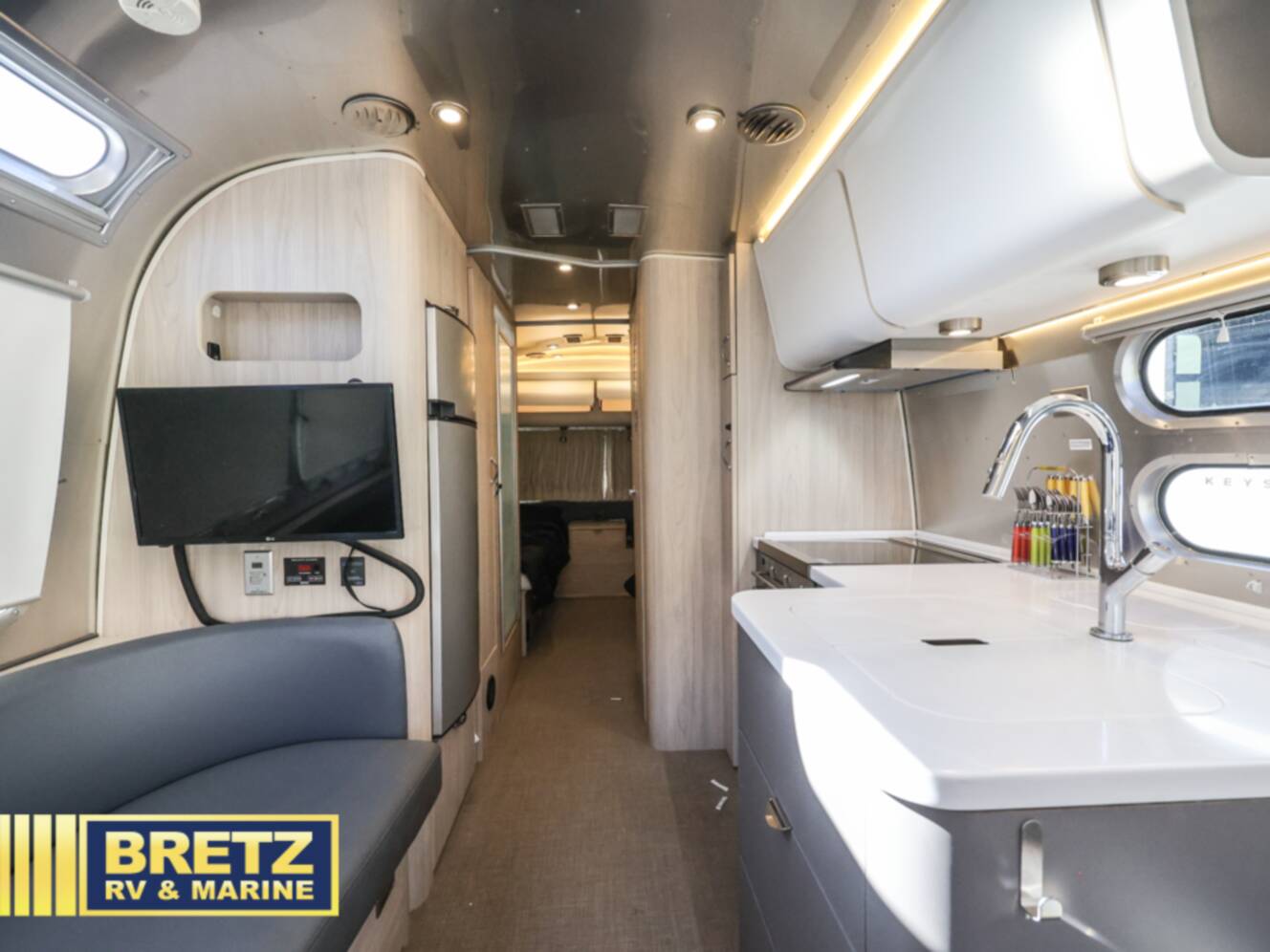 A photo of this 2020 Airstream Flying Cloud 25FB