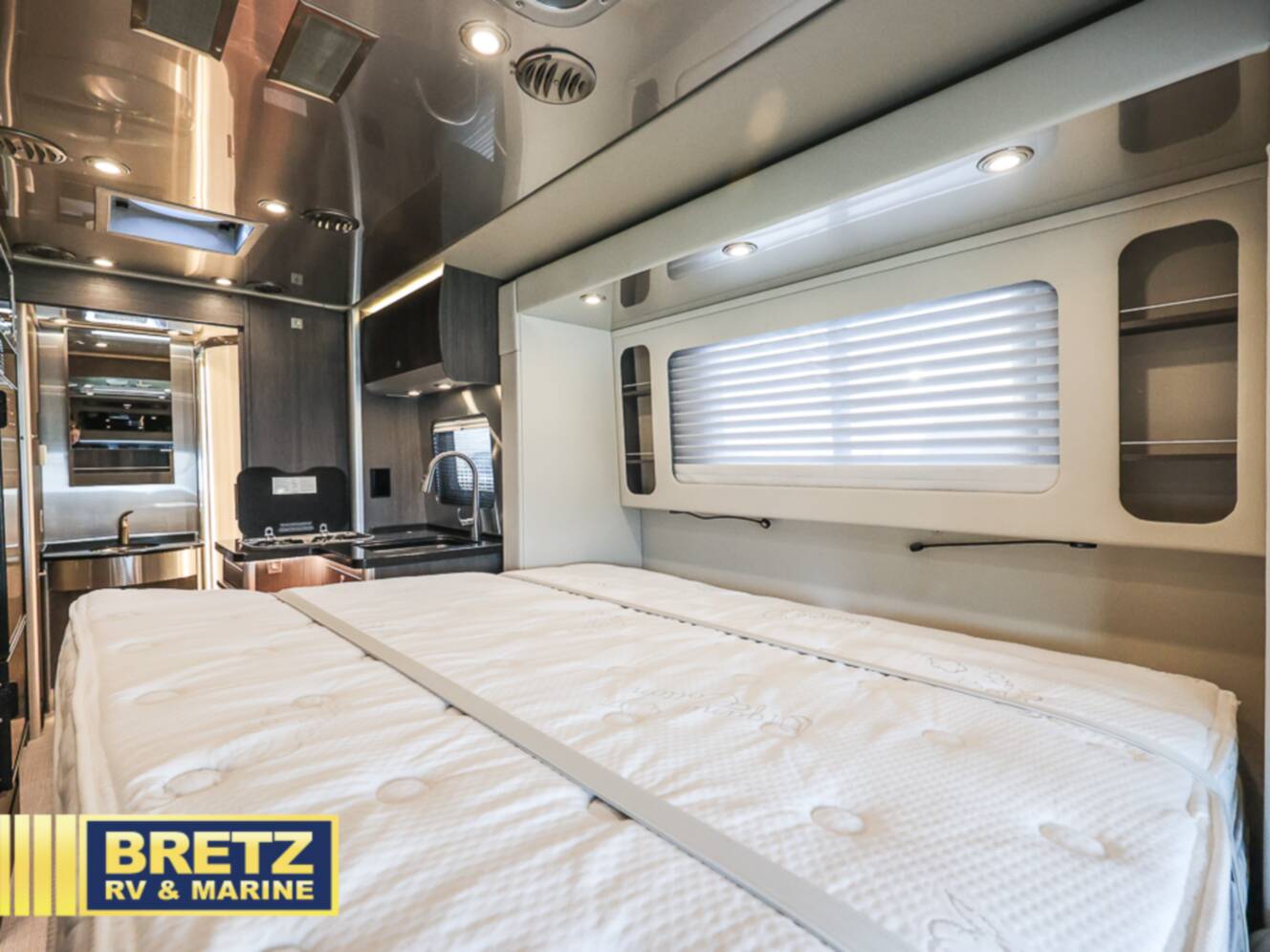 A photo of this 2022 Airstream Atlas Murphy Suite