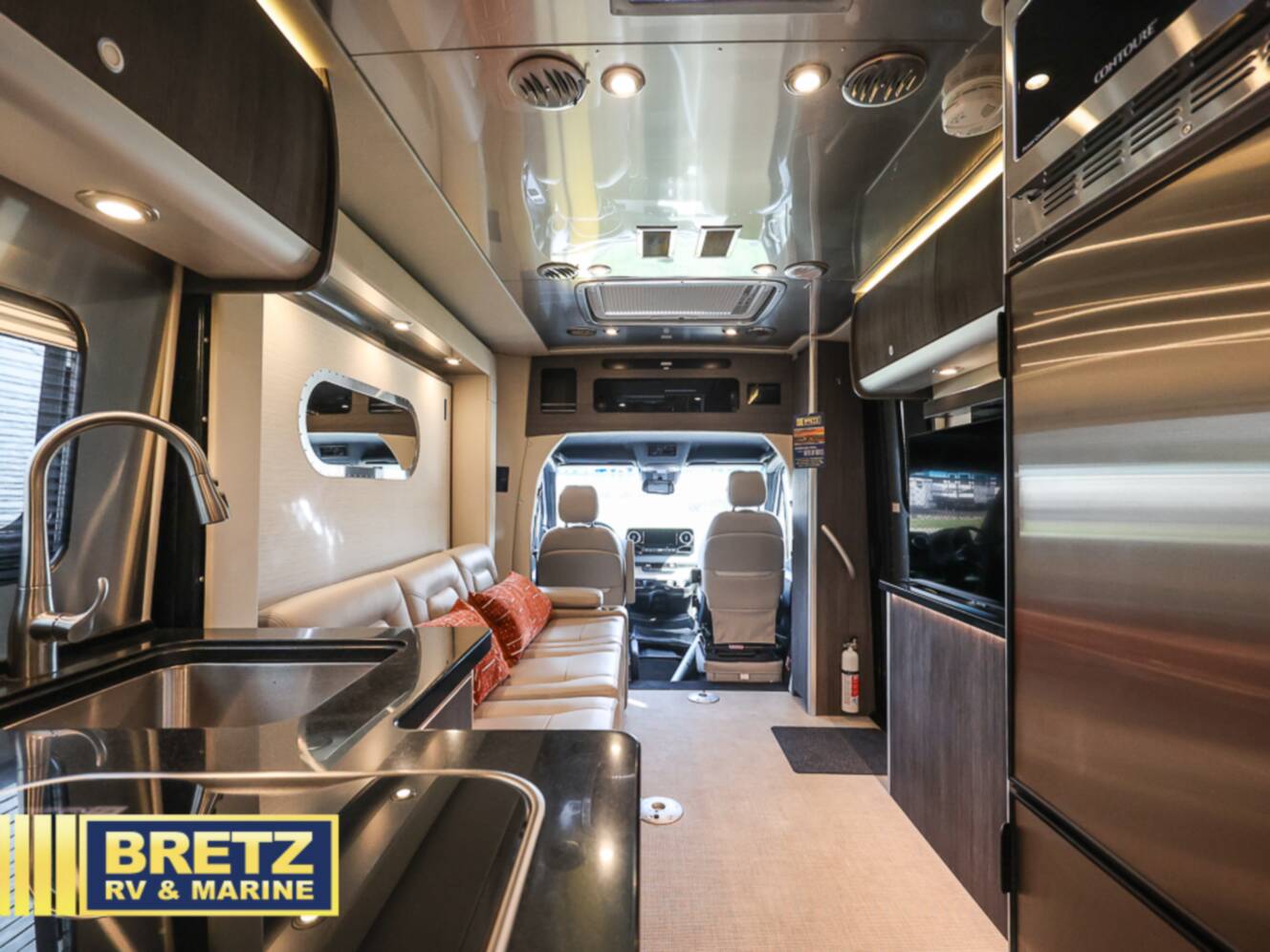 A photo of this 2022 Airstream Atlas Murphy Suite