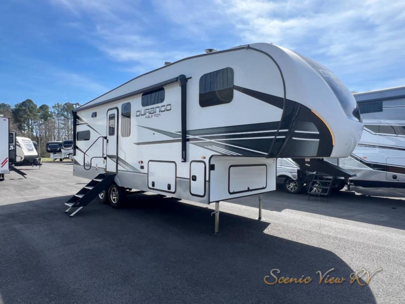A photo of this 2023 Kz Durango Half-Ton D250RED
