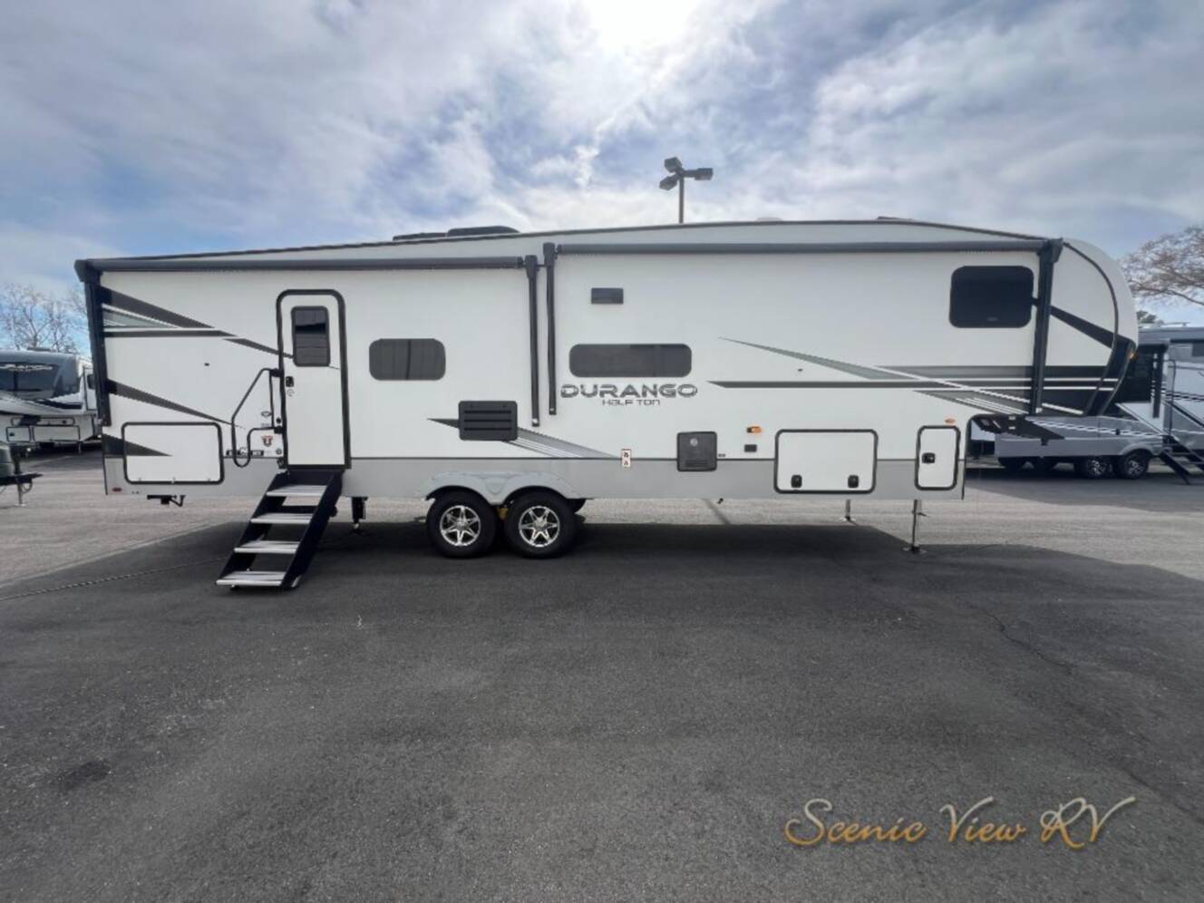 A photo of this 2023 Kz Durango Half-Ton D274BHD