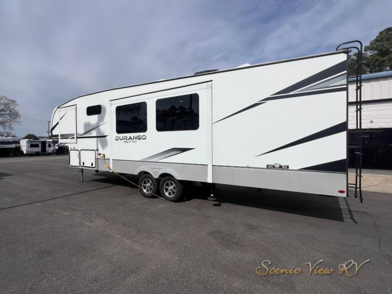 A photo of this 2023 Kz Durango Half-Ton D274BHD