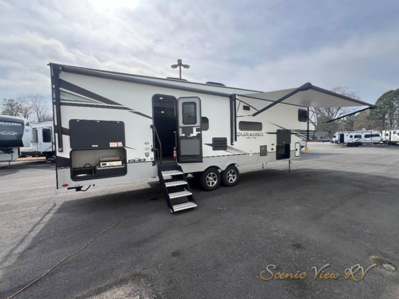 A photo of this 2023 Kz Durango Half-Ton D274BHD