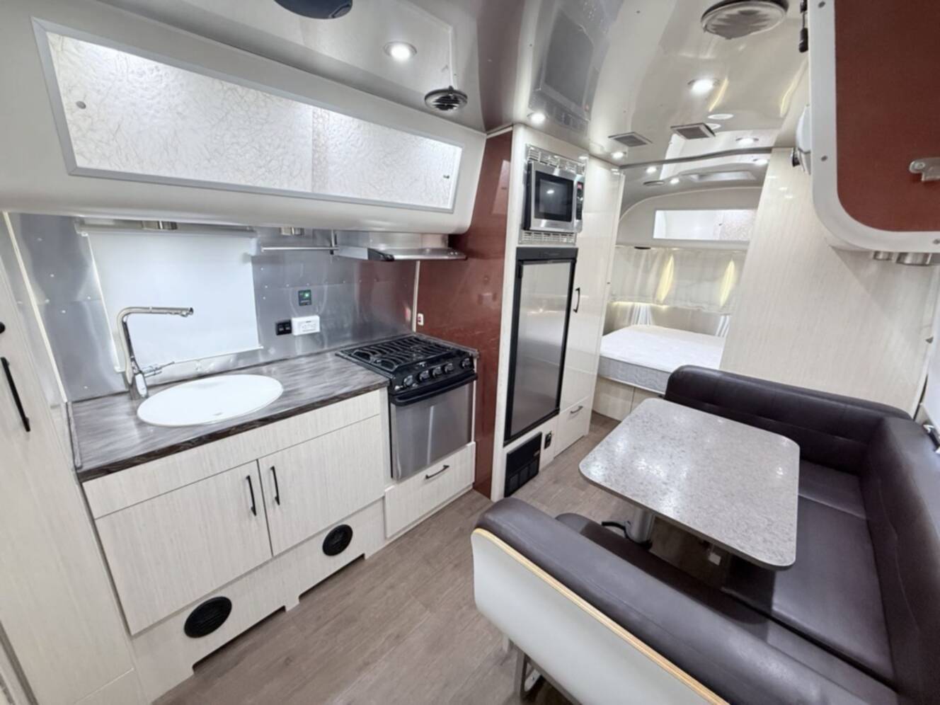 A photo of this 2017 Airstream INTERNATIONAL 23FB