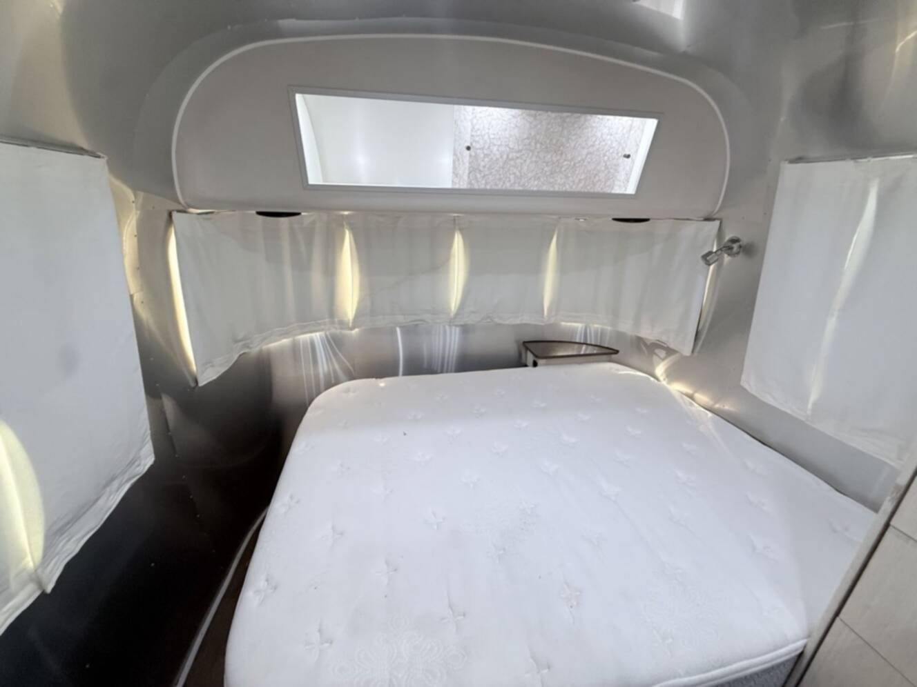 A photo of this 2017 Airstream INTERNATIONAL 23FB