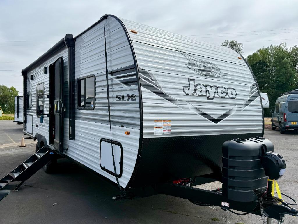 6916821555e614cbb50ae642.jpg?