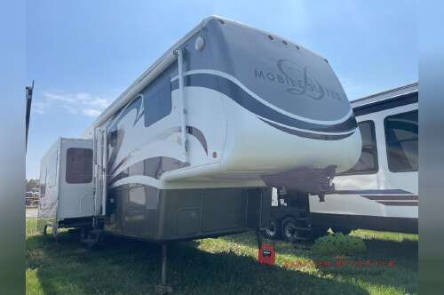 2011 DRV Mobile Suites 38 RSSB3 in smyrna DE