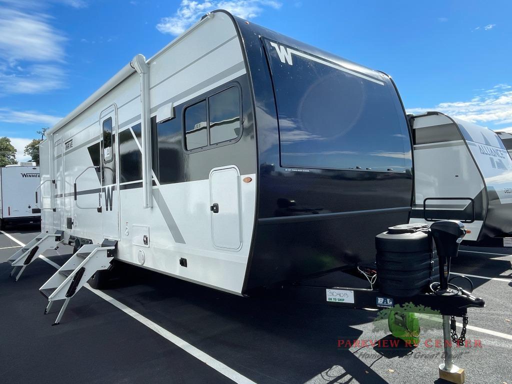 2026 Winnebago Thrive 26FKD in smyrna DE