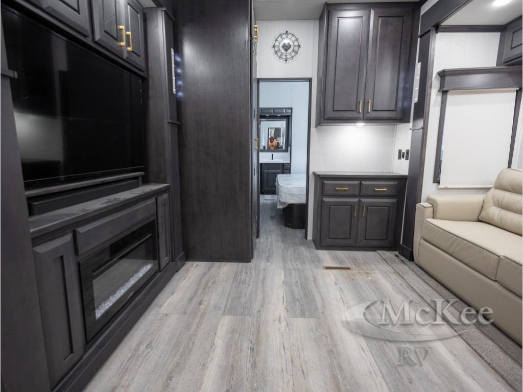 2021 DRV MOBILE SUITES 41FKMB in perry IA