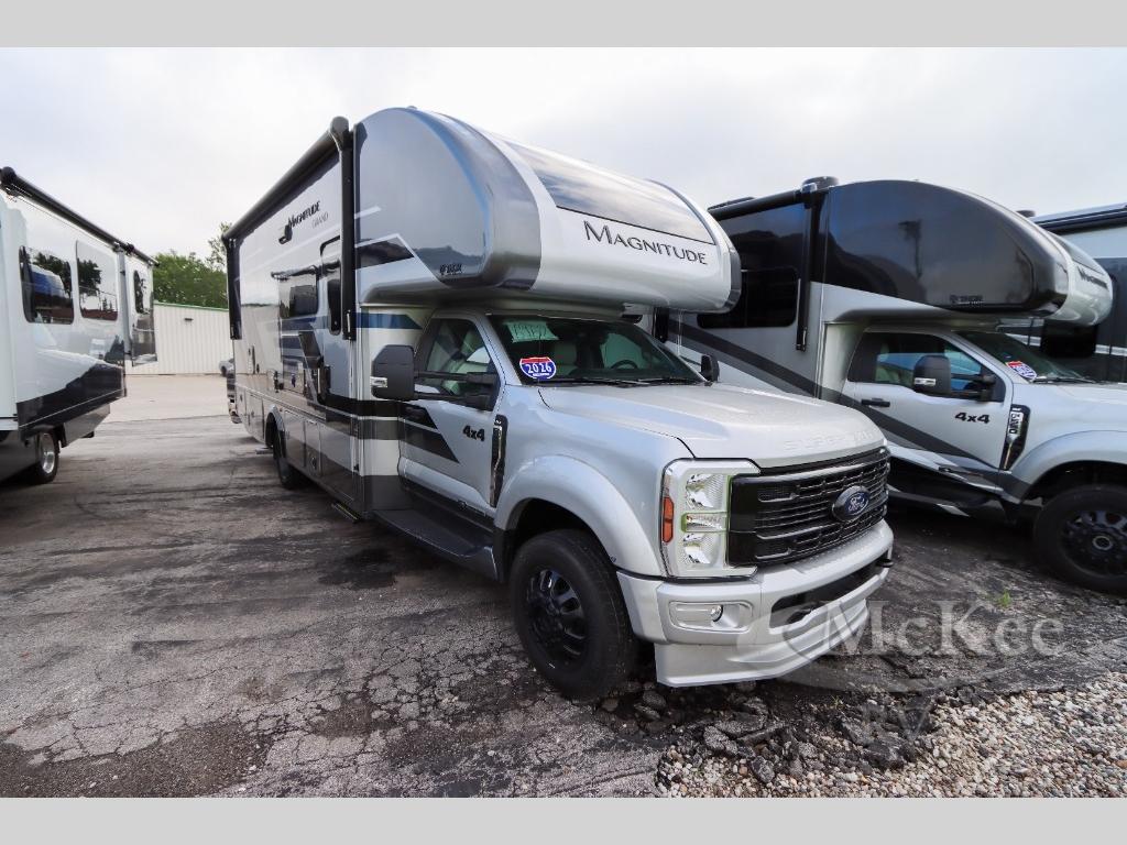 2026 Thor Motor Coach Magnitude GRAND S29 in perry IA