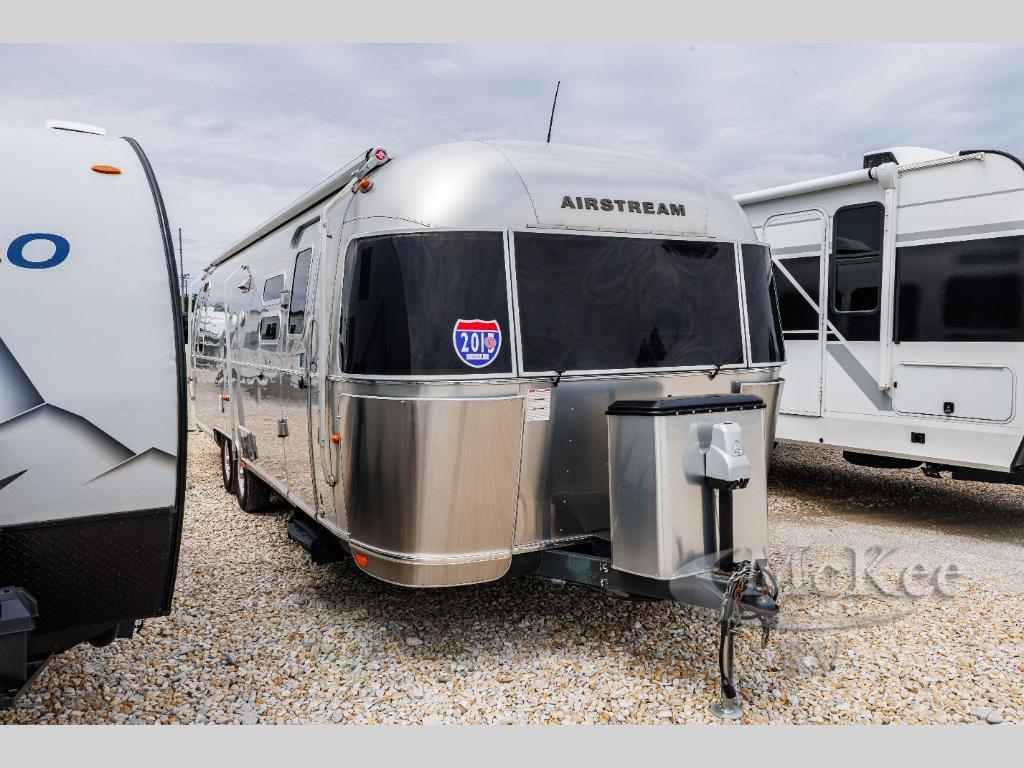 2015 Airstream Flying Cloud 30 in perry IA