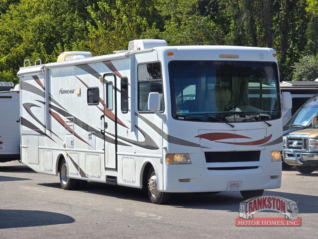 2011 Thor Motor Coach Hurricane 32A in huntsville AL