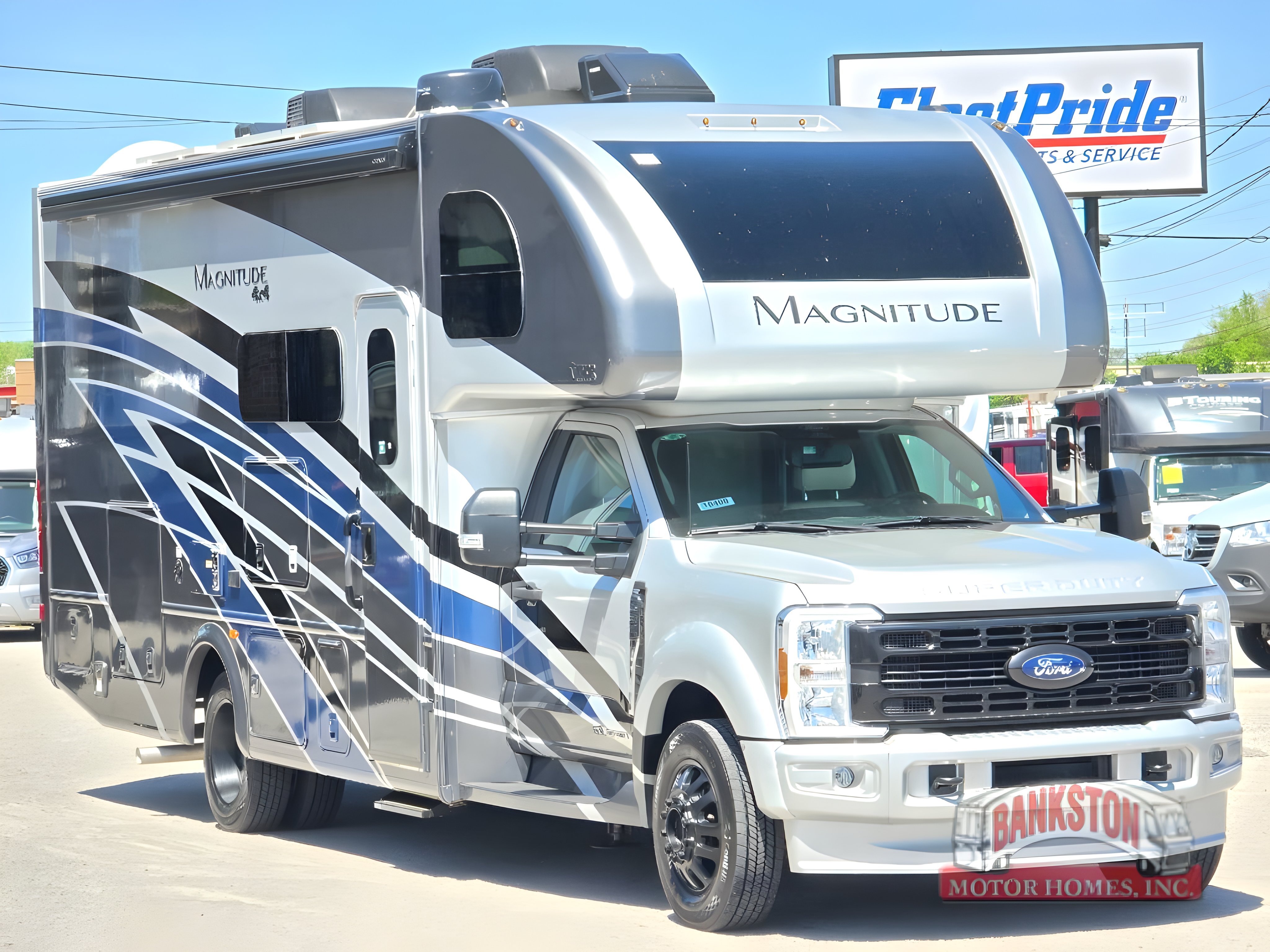 2025 Thor Motor Coach Magnitude AX29 RV