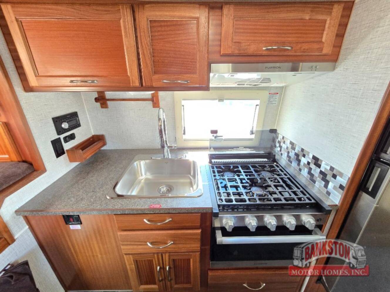 A photo of this 2026 Northern Lite Limited Edition 9-6LEWB