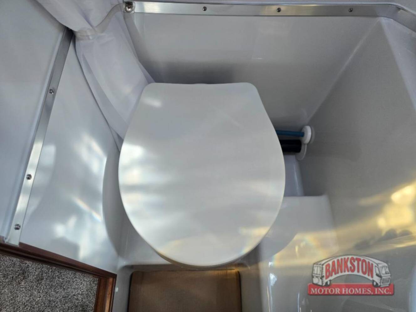 A photo of this 2026 Northern Lite Limited Edition 9-6LEWB