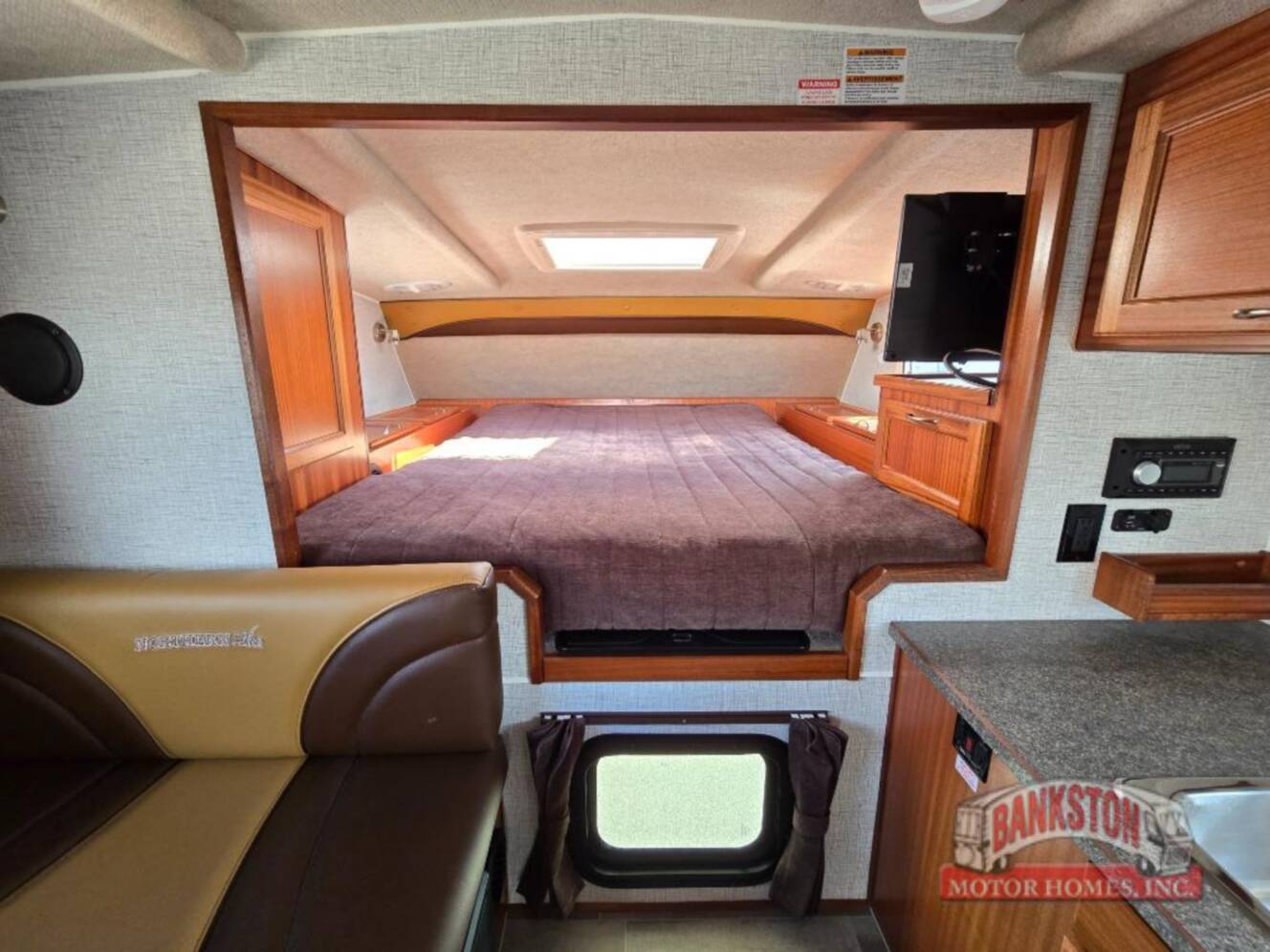 A photo of this 2026 Northern Lite Limited Edition 9-6LEWB