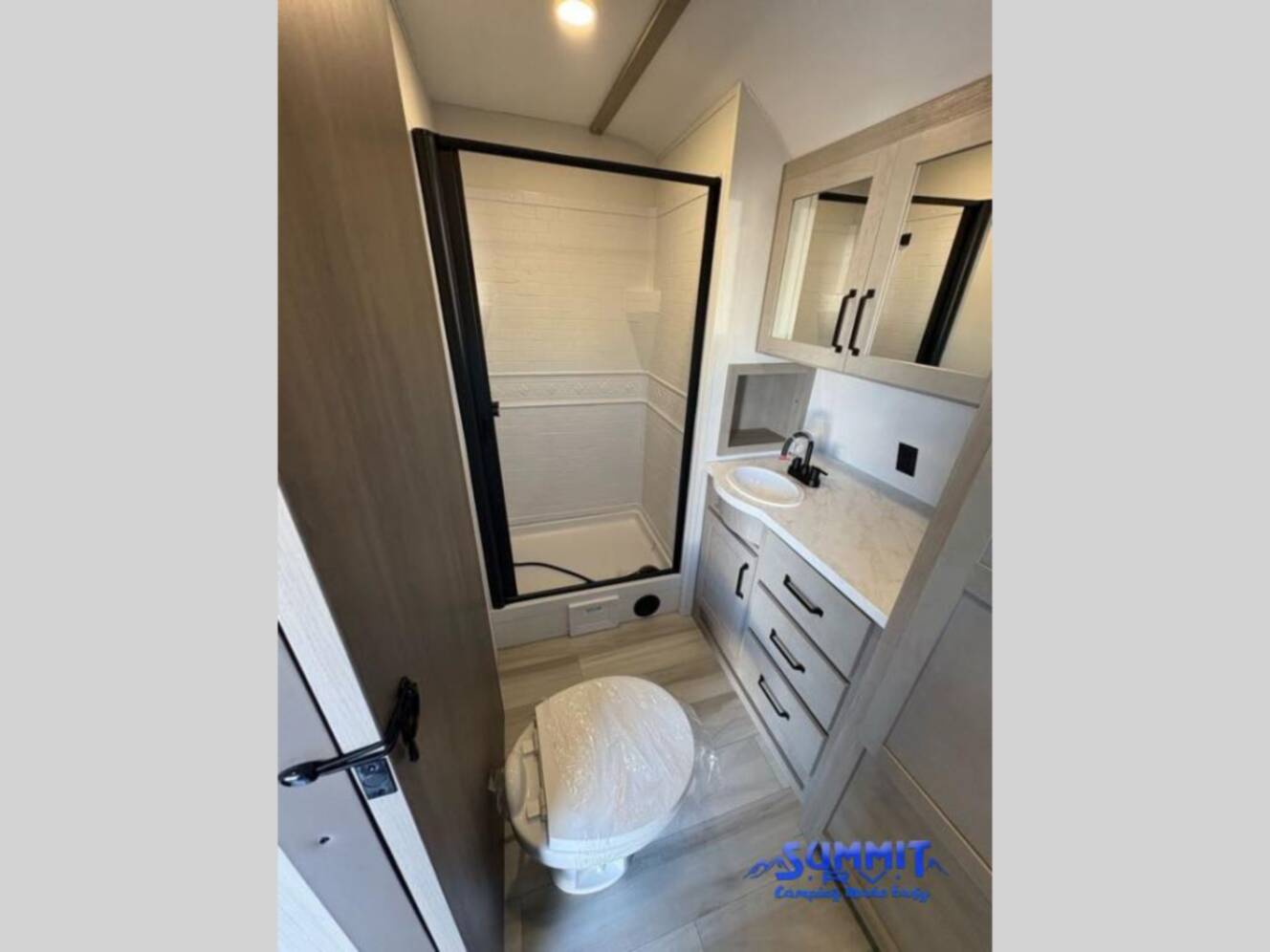 A photo of this 2026 Grand Design Momentum MAV 17MAV
