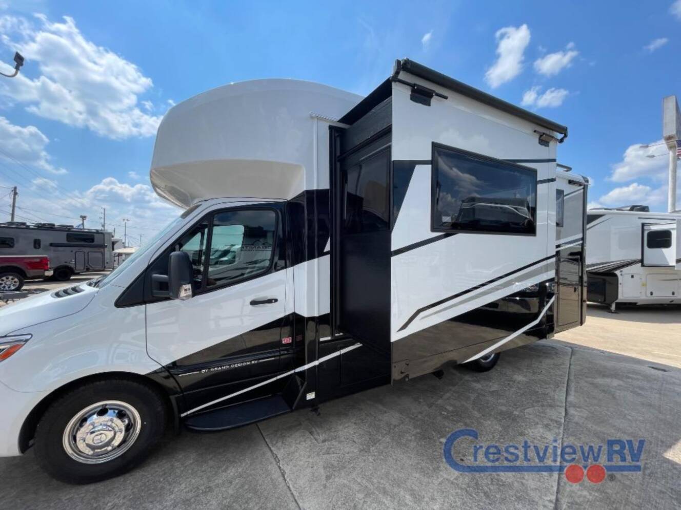 A photo of this 2026 Grand Design Lineage Series M 25TK