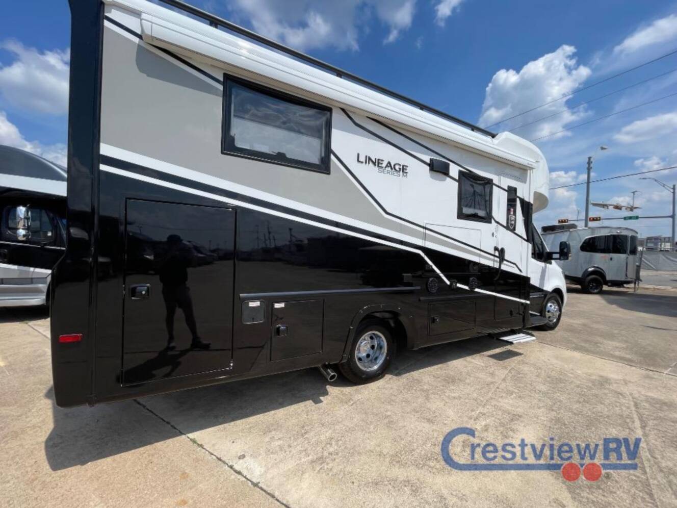 A photo of this 2026 Grand Design Lineage Series M 25TK