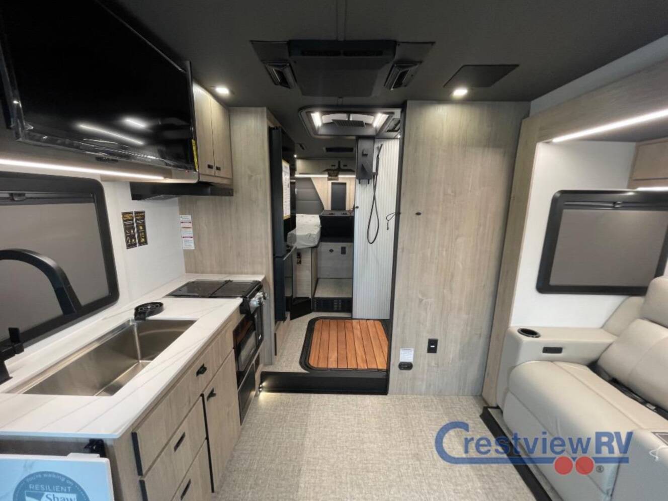 A photo of this 2026 Grand Design Lineage Series M 25TK