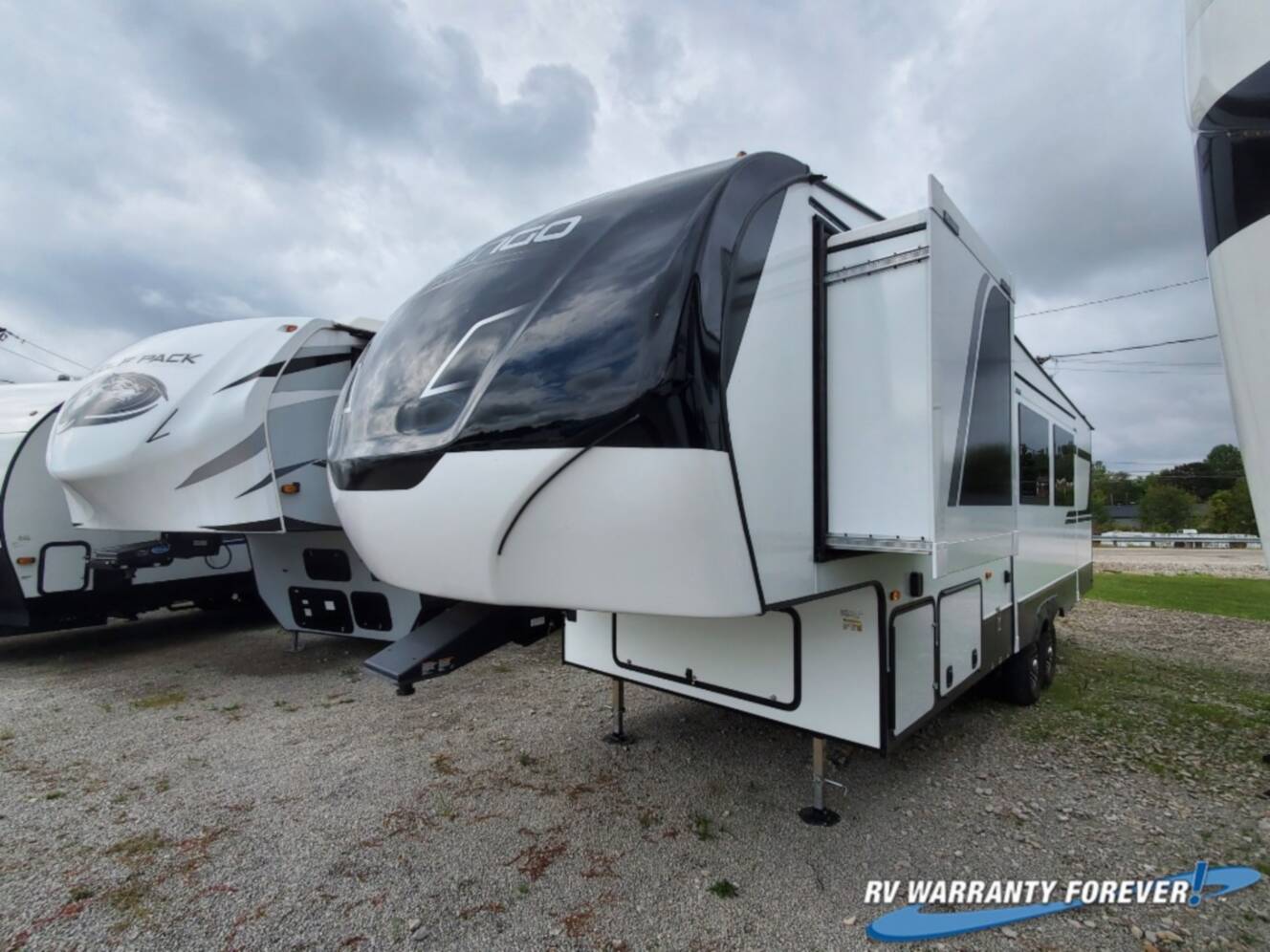 A photo of this 2026 Kz Durango Half-Ton D286BHD