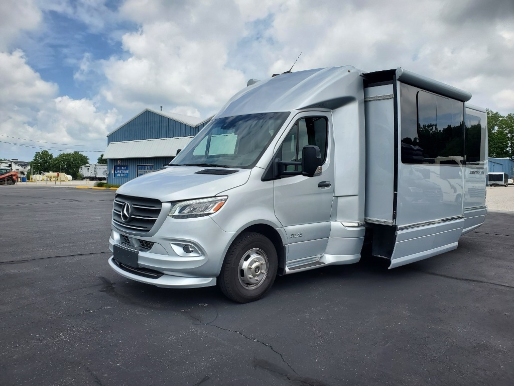 2022 Airstream Atlas Murphy Suite Class B+ RV