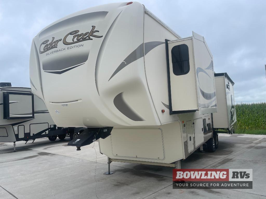 2018 Forest River Rv Cedar Creek Silverback 29IK in ottumwa IA