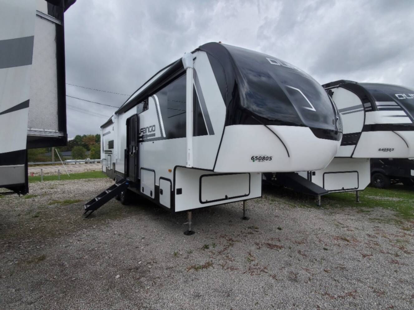 A photo of this 2026 Kz Durango Half-Ton D286BHD
