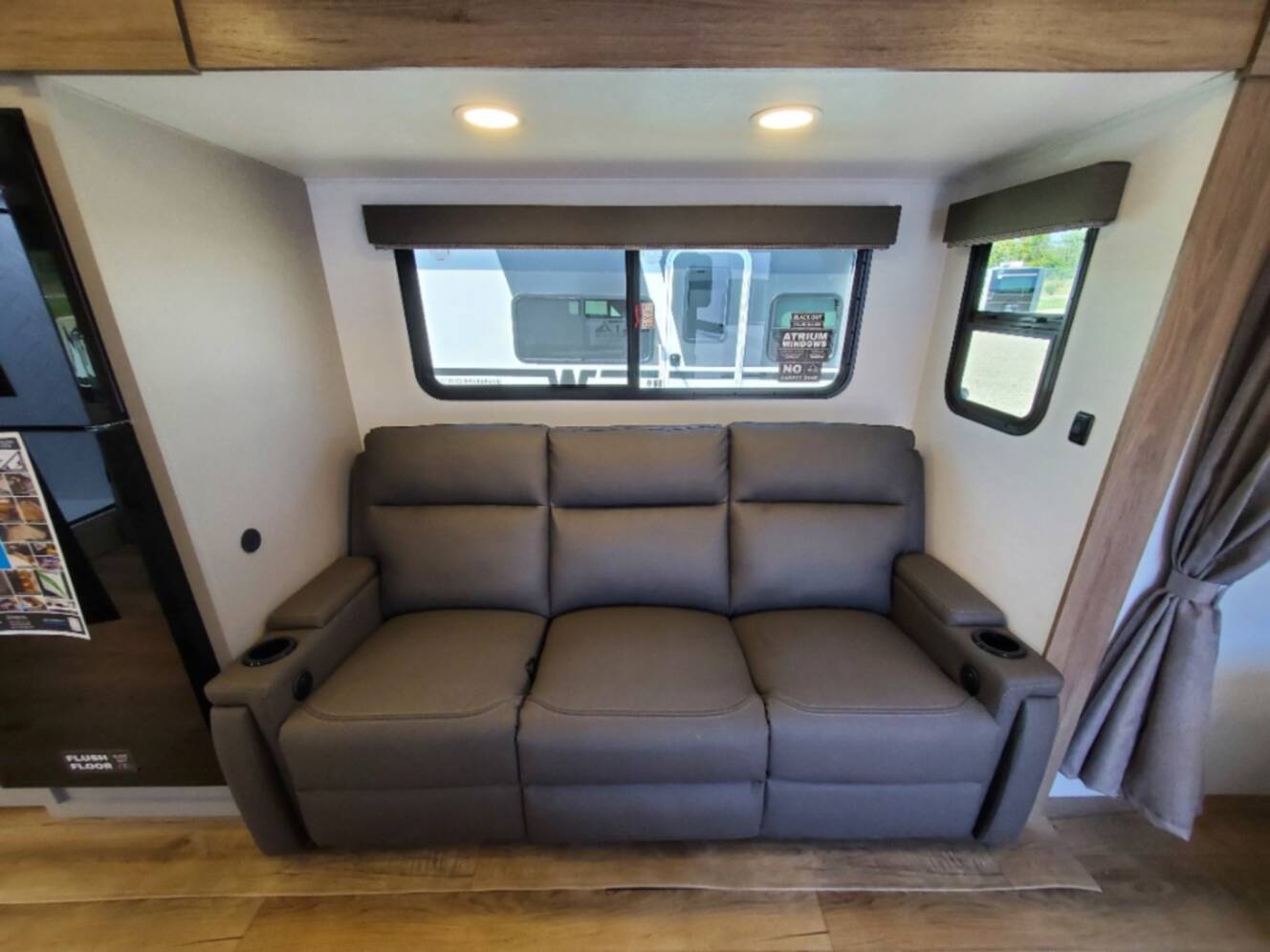 A photo of this 2026 Alliance Rv Delta Ultra Lite ML226