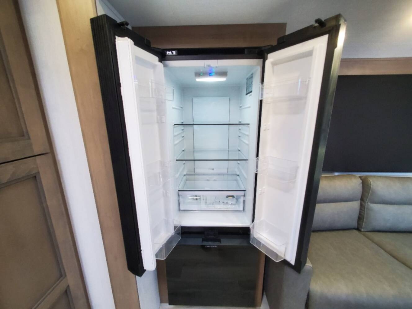 A photo of this 2026 Kz Durango Half-Ton D232MLD