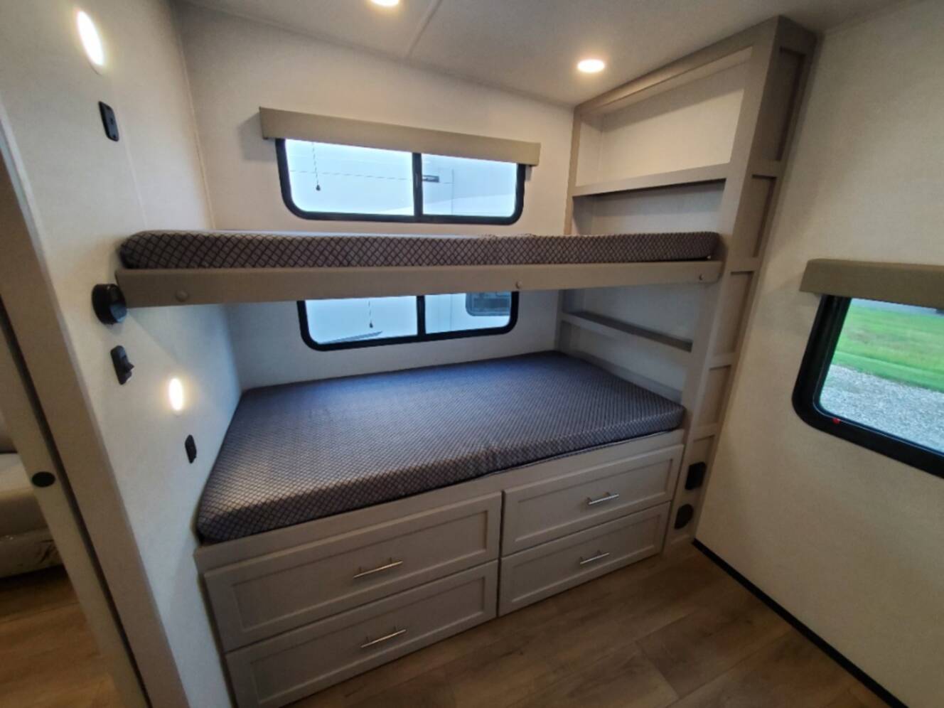 A photo of this 2026 Alliance Rv Avenue All-Access 30BH