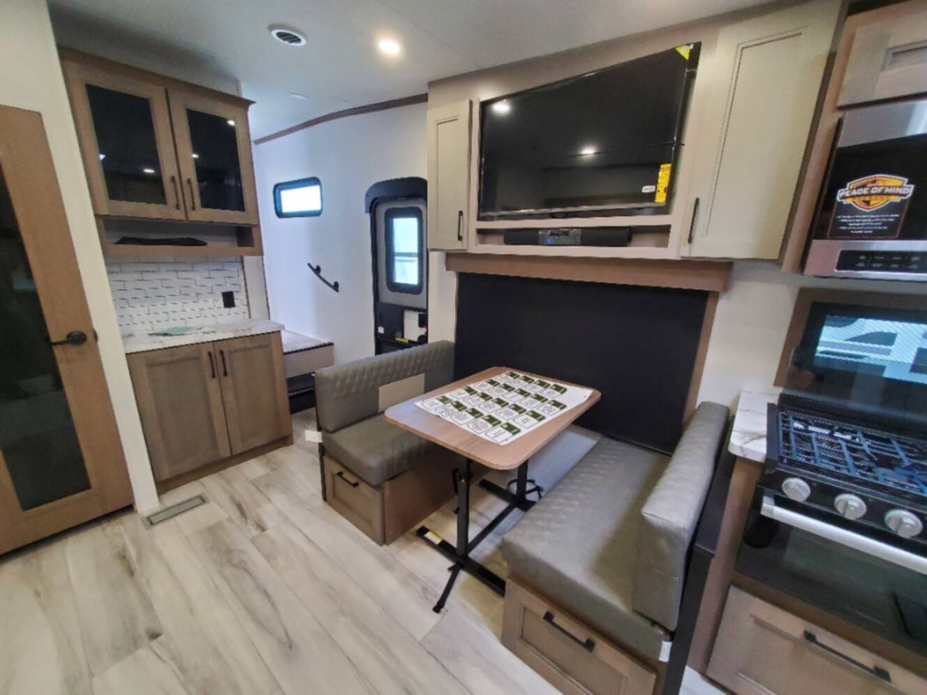 A photo of this 2026 Kz Durango Half-Ton D232MLD