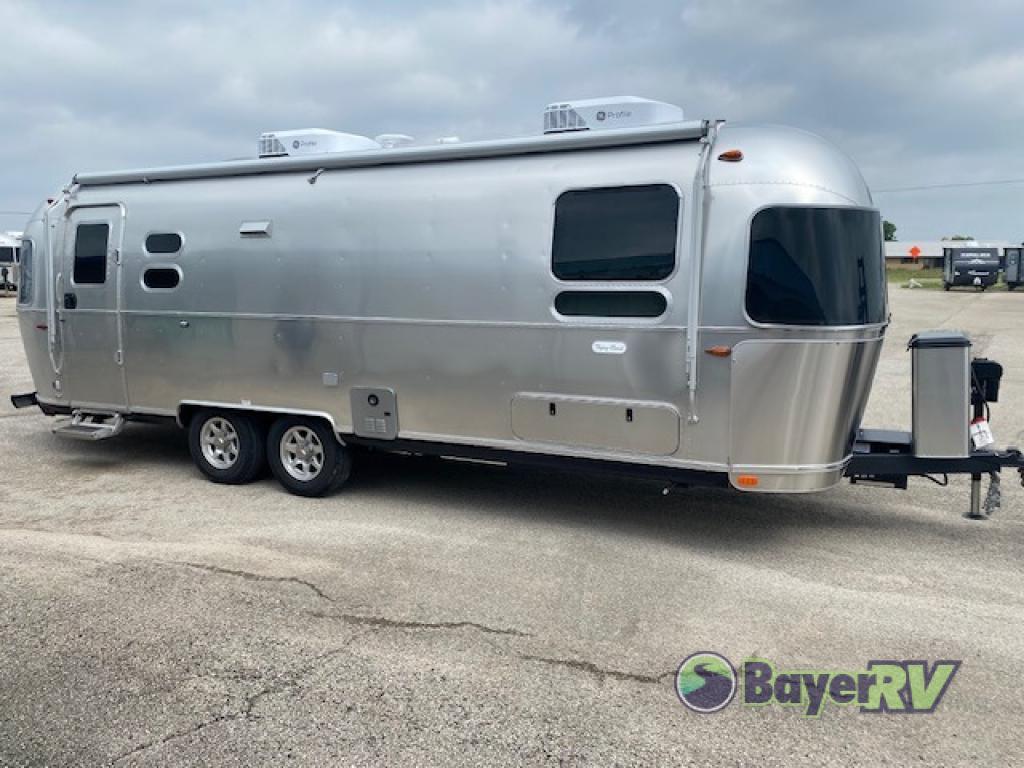 2024 Airstream Flying Cloud 27FB Twin in dublin TX