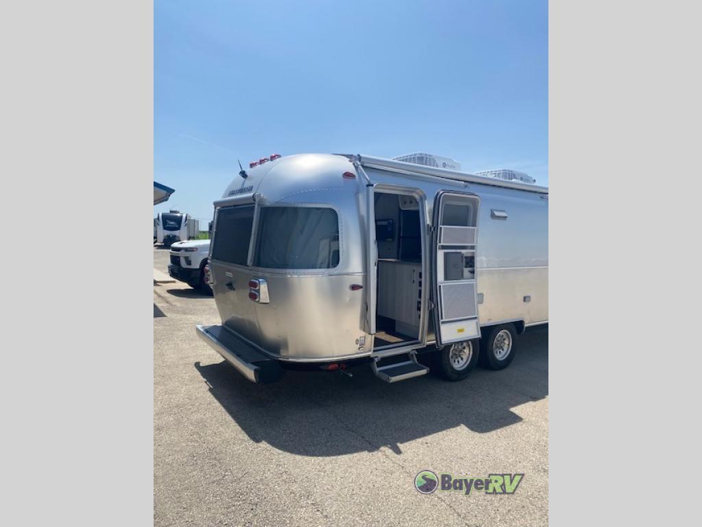 View more photos of this listing